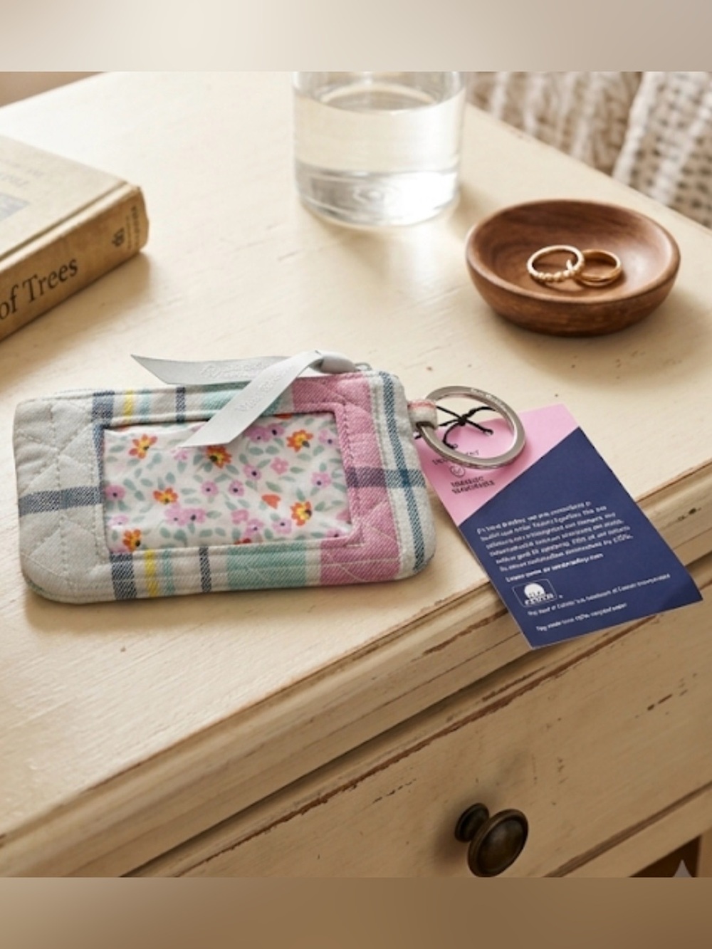 NWT Vera Bradley quilted pastel plaid with floral insert quilted ID card holder